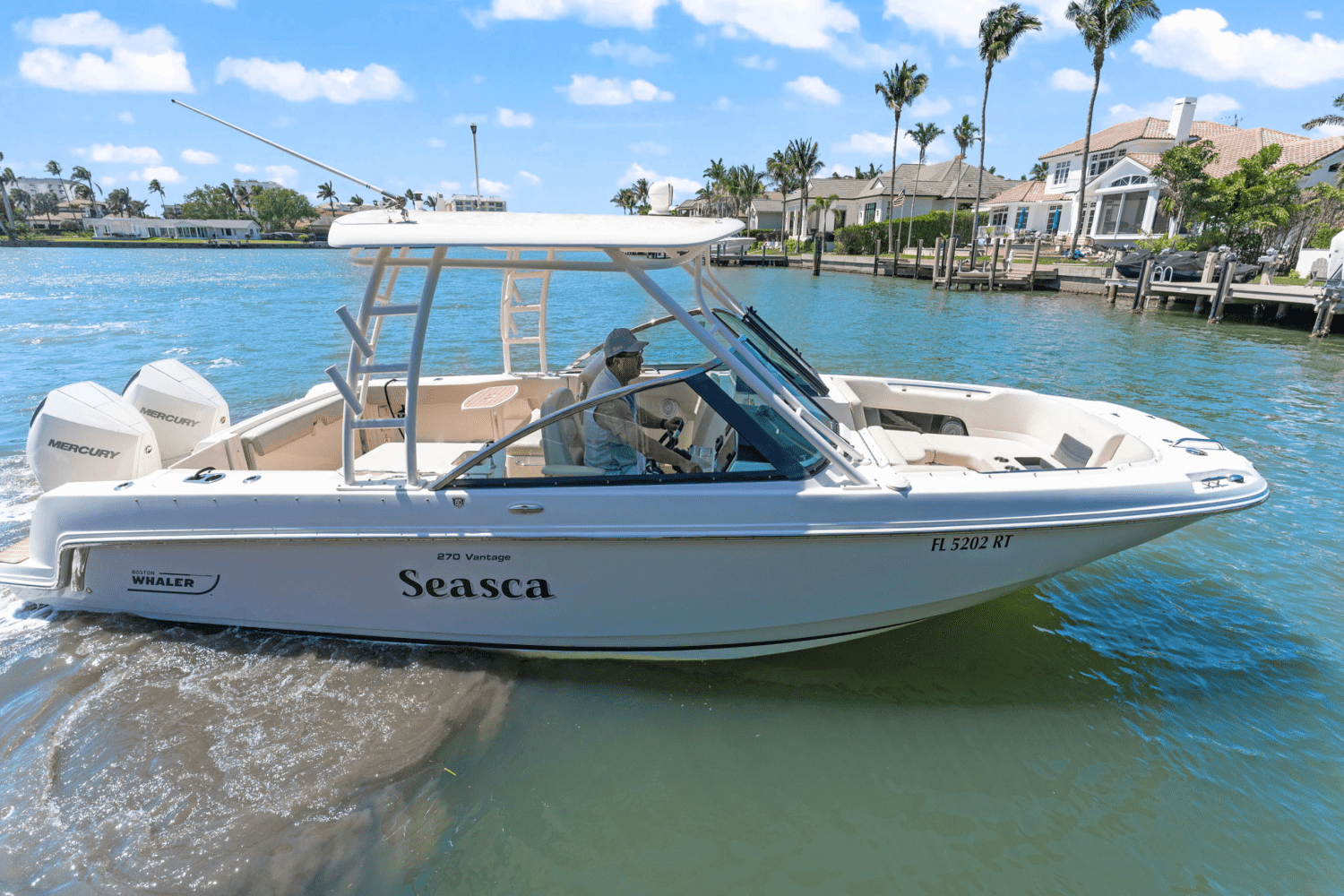 2018 Boston Whaler 270 VANTAGE Image Thumbnail #1