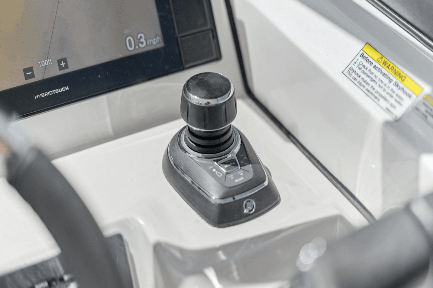 2018 Boston Whaler 270 VANTAGE Image Thumbnail #21