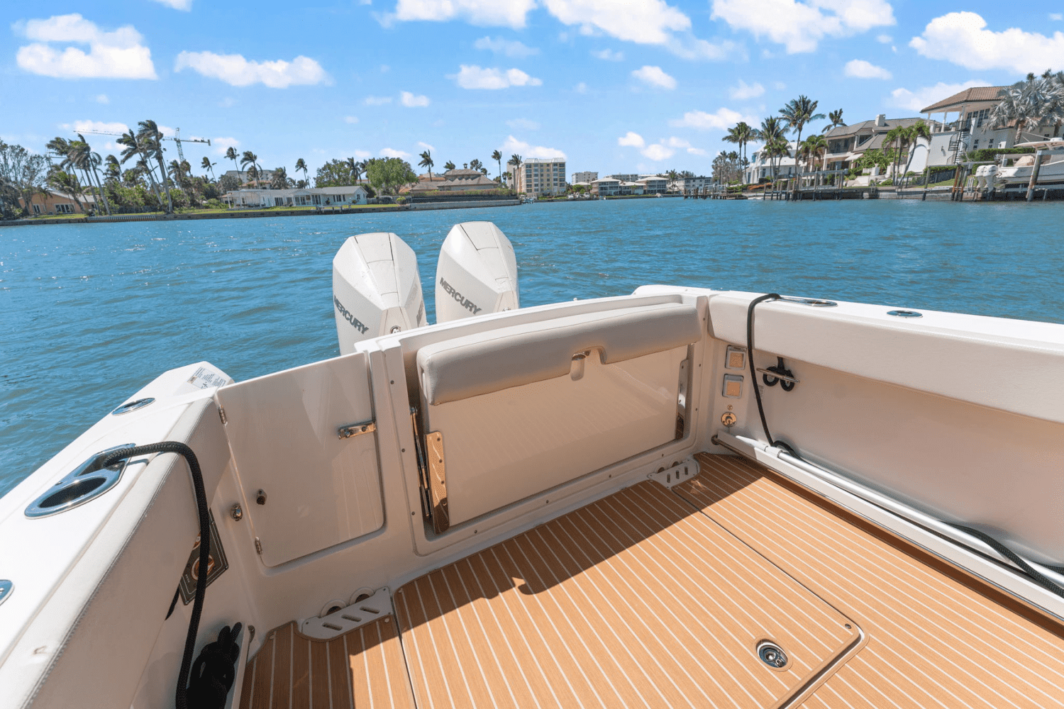 2018 Boston Whaler 270 VANTAGE Image Thumbnail #33