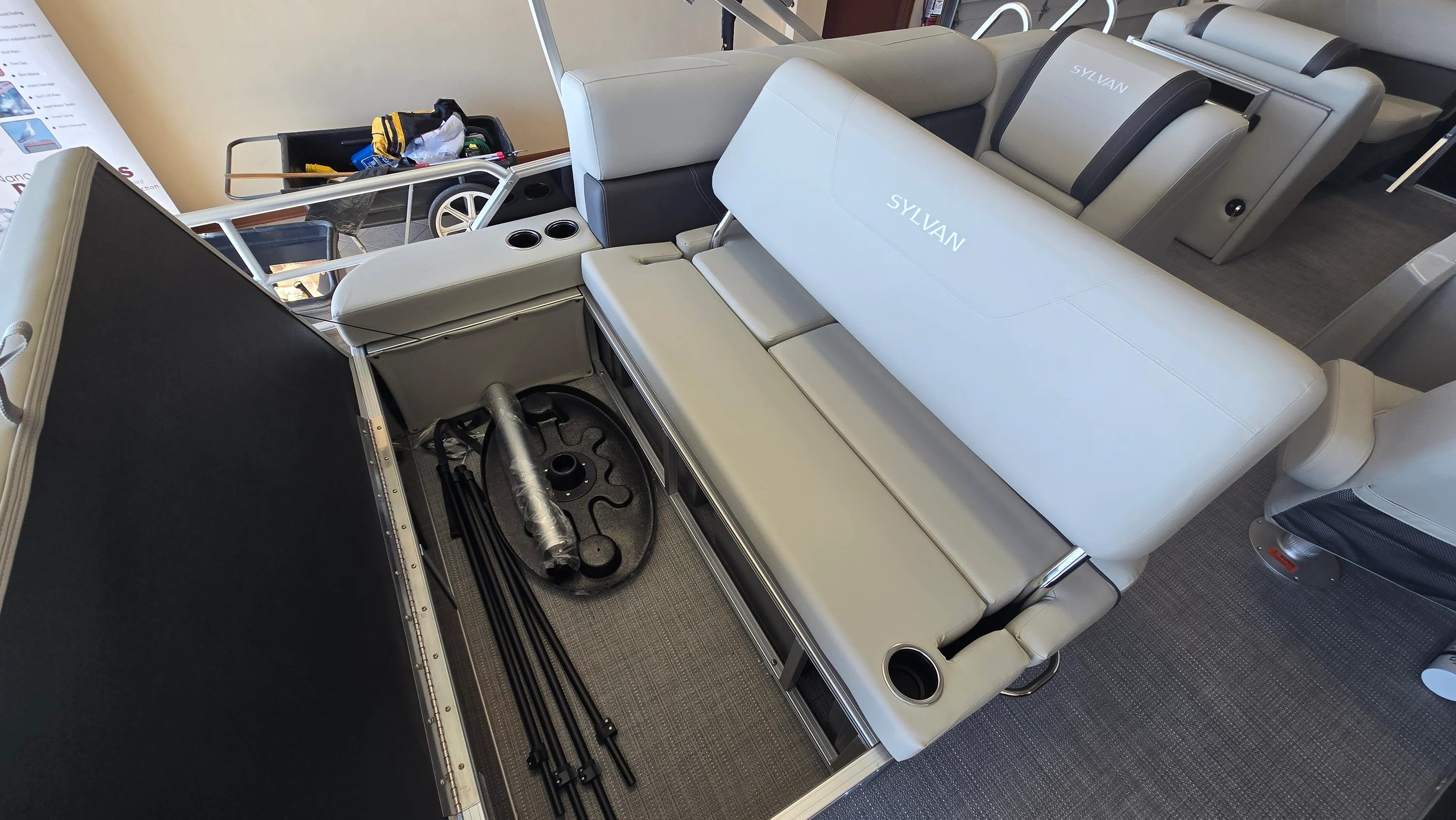 2025 Sylvan MIRAGE 822 Image Thumbnail #14