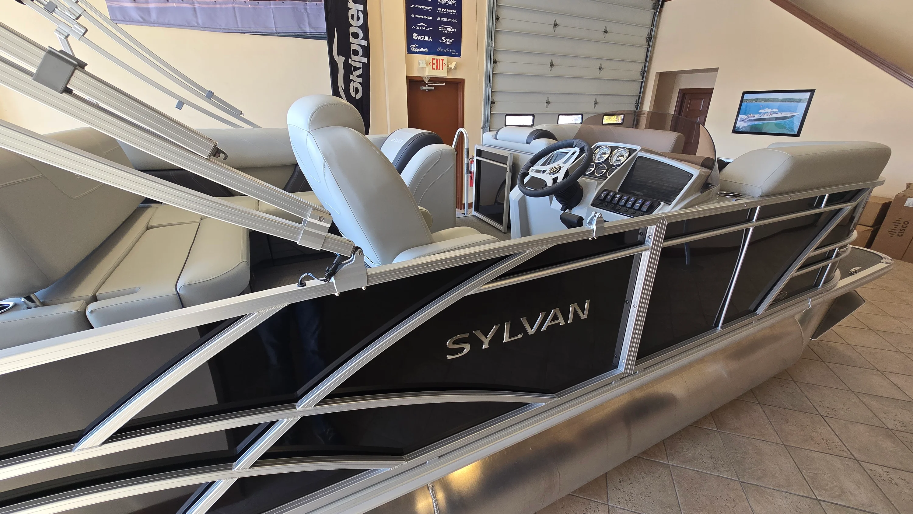 2025 Sylvan MIRAGE 822 Image Thumbnail #2