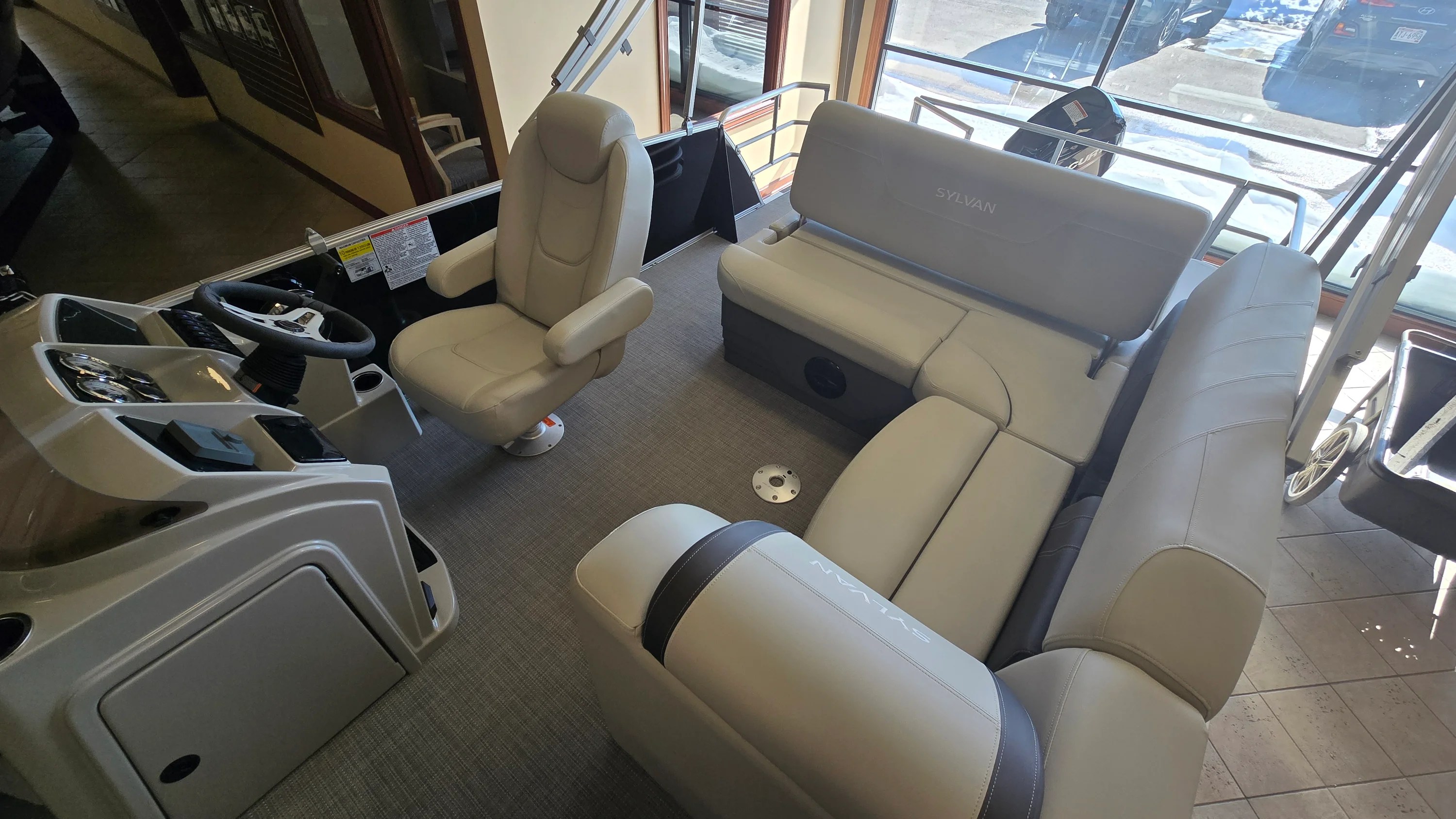 2025 Sylvan MIRAGE 822 Image Thumbnail #9