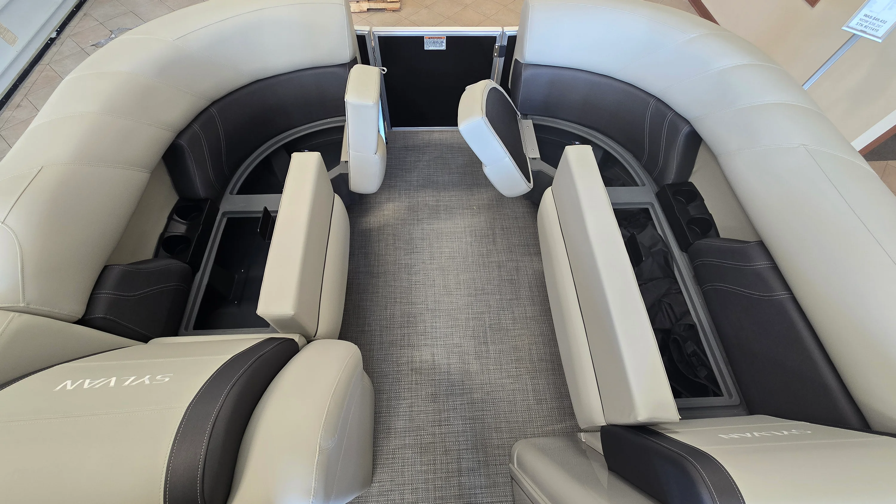 2025 Sylvan MIRAGE 822 Image Thumbnail #15