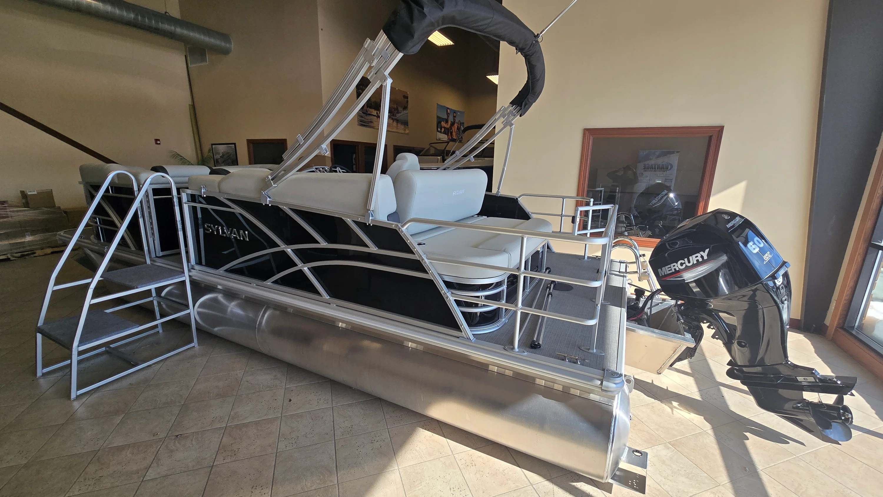 2025 Sylvan MIRAGE 822 Image Thumbnail #7