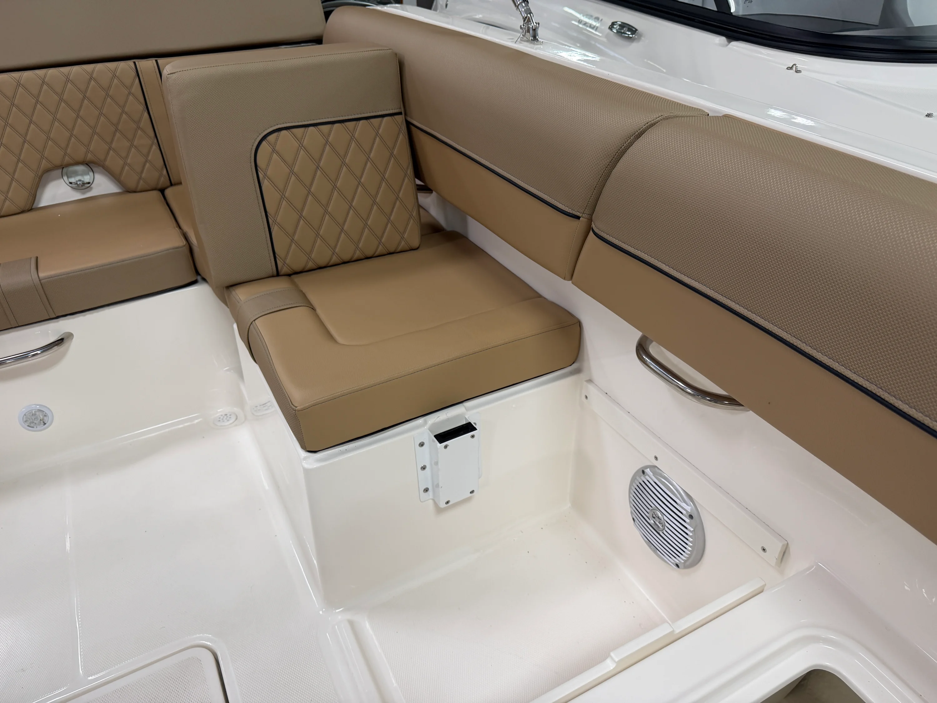 2025 Bayliner D20I Image Thumbnail #32