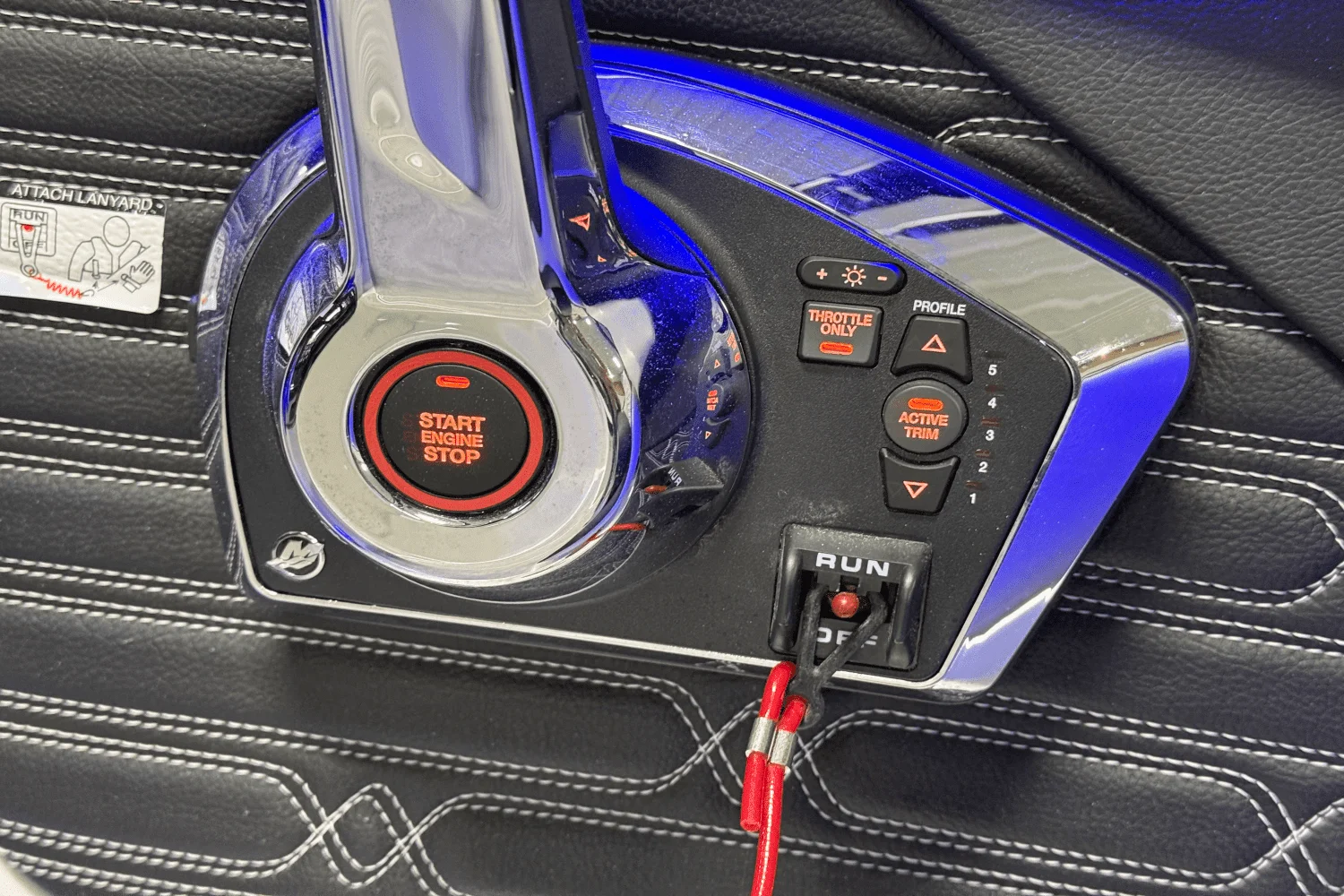 2025 Sea Ray SPX 210 Outboard Image Thumbnail #71