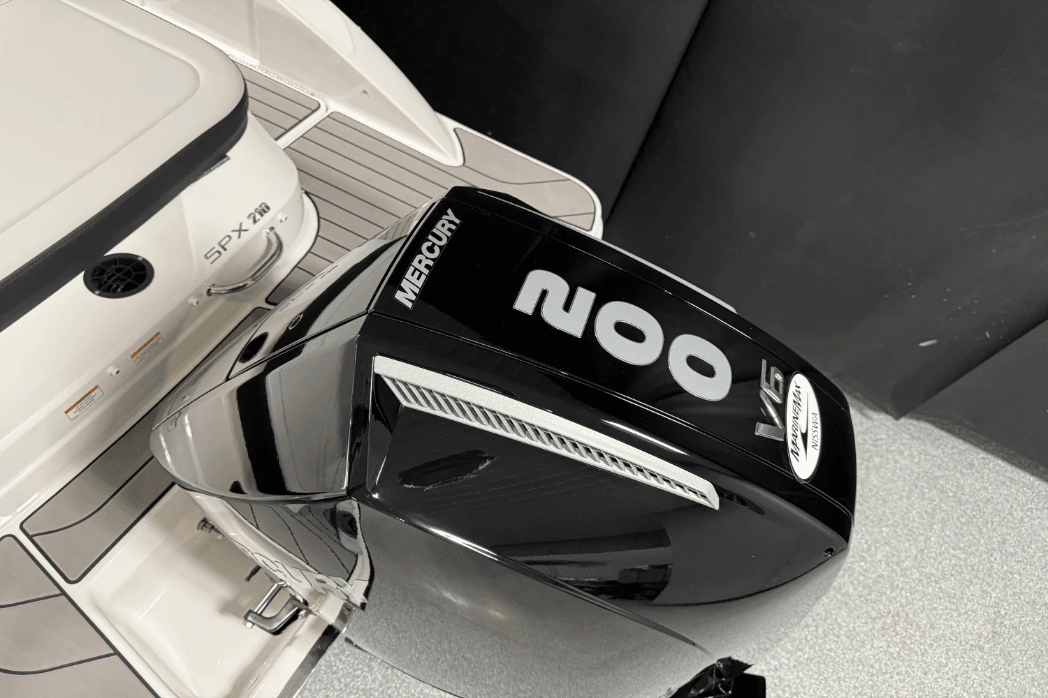 2025 Sea Ray SPX 210 Outboard Image Thumbnail #85