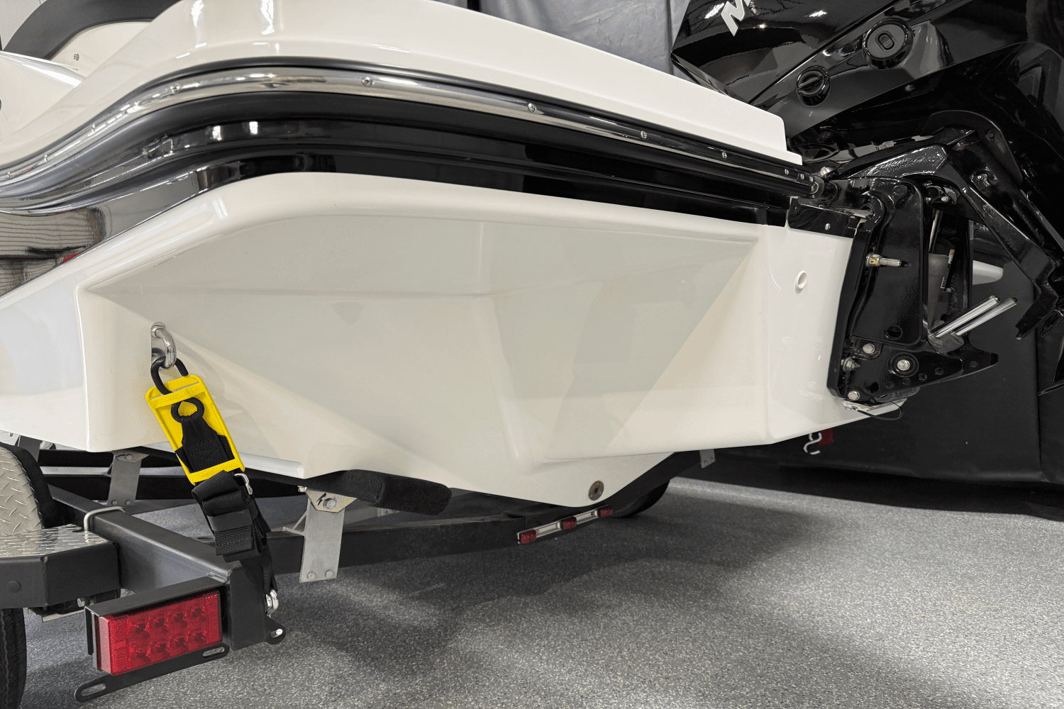 2025 Sea Ray SPX 210 Outboard Image Thumbnail #18