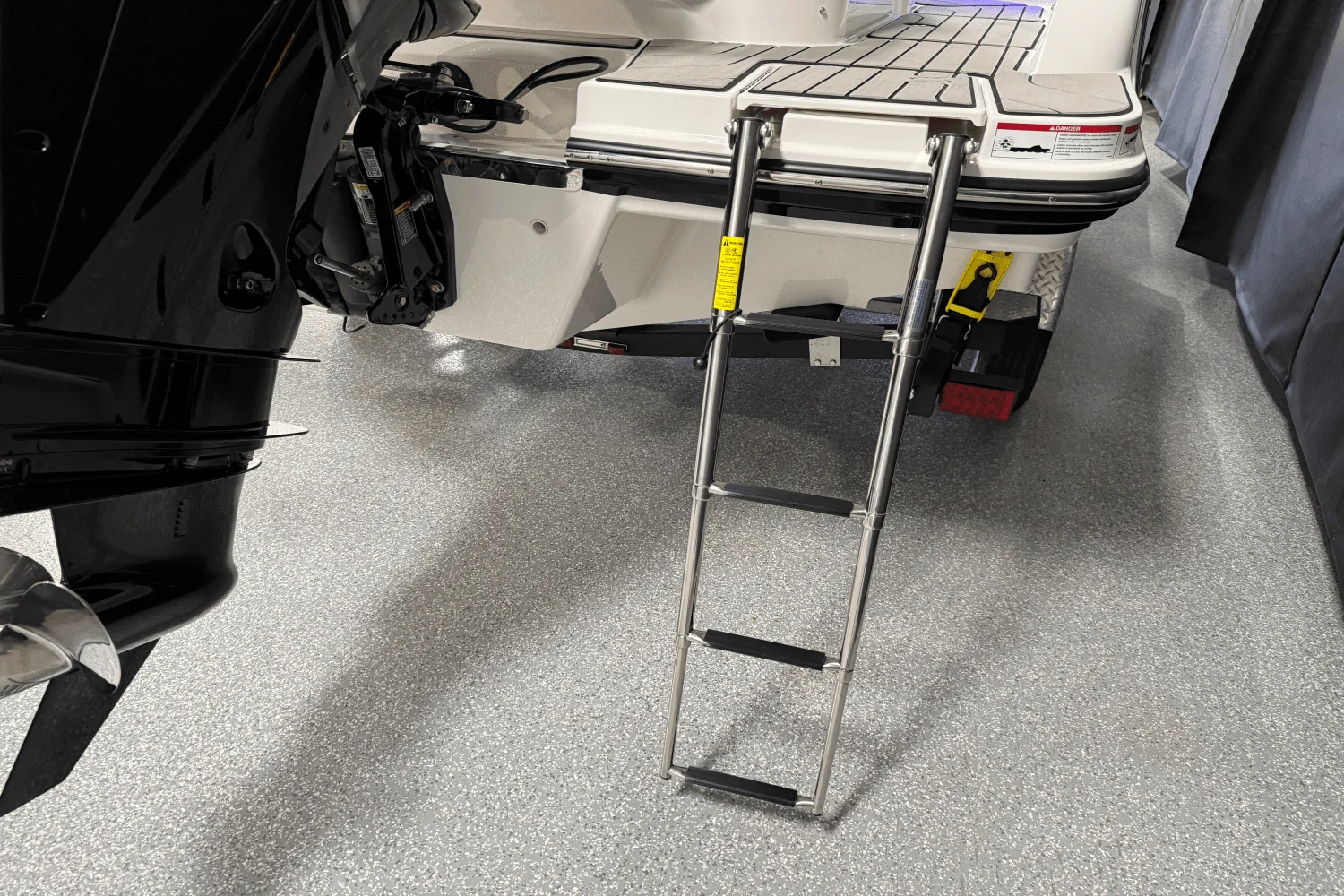 2025 Sea Ray SPX 210 Outboard Image Thumbnail #23