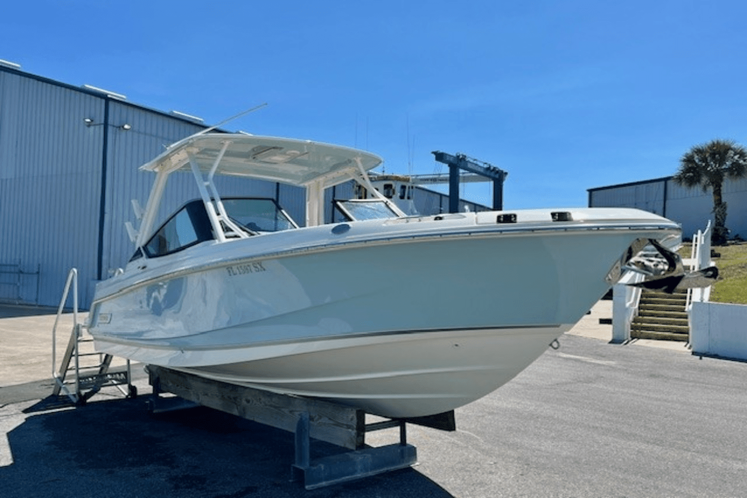 2021 Boston Whaler 240 VANTAGE Image Thumbnail #1