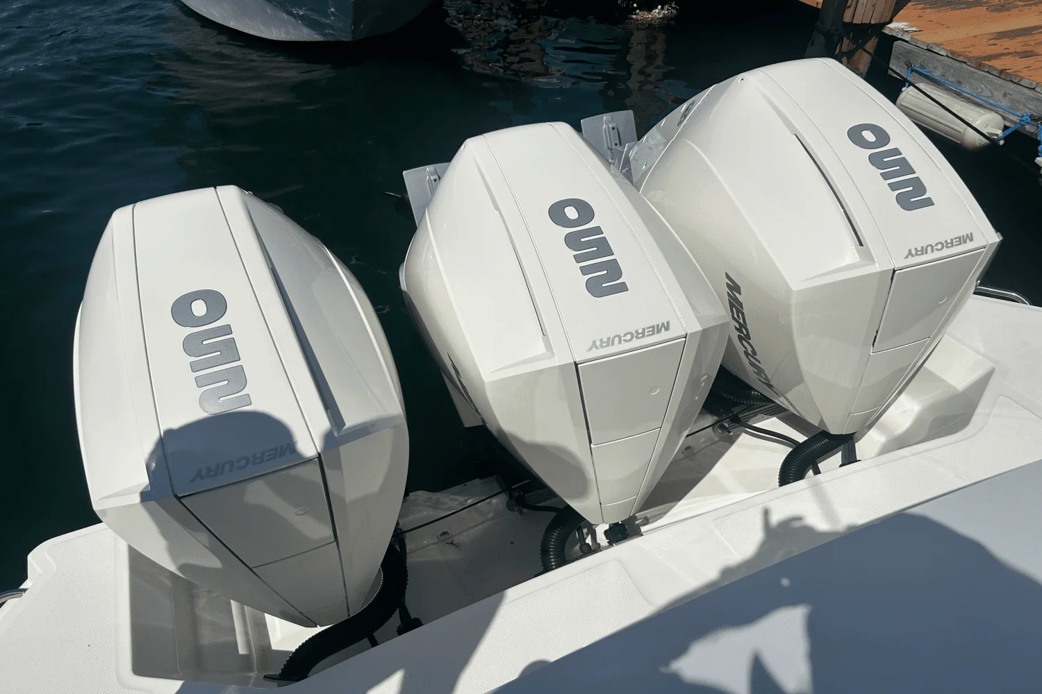 2023 Sea Ray 320 DA OB Image Thumbnail #46