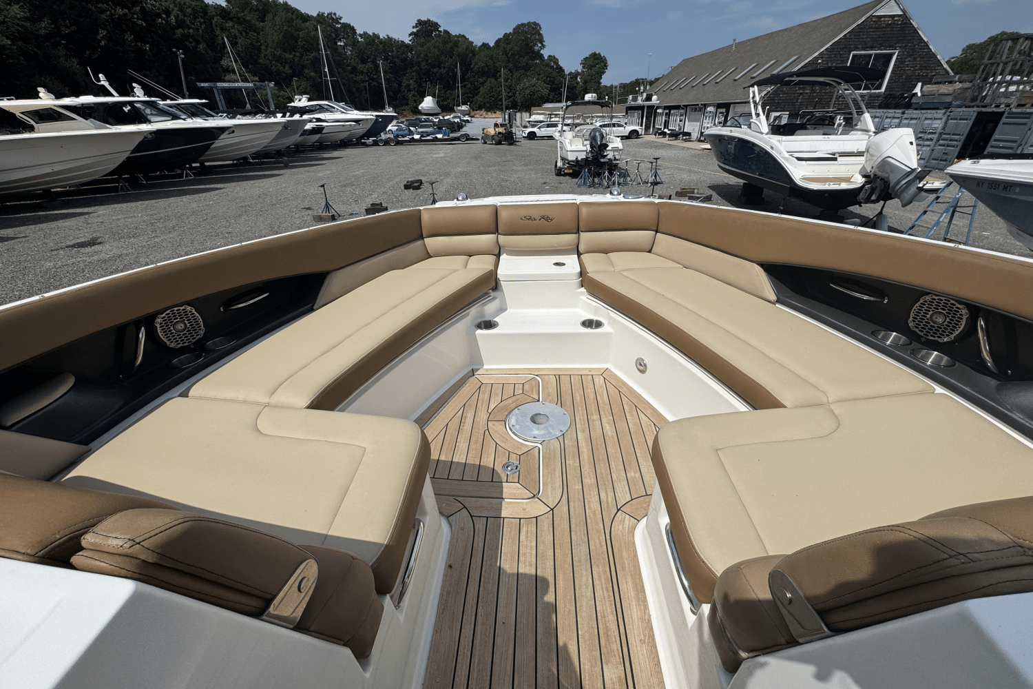 2015 Sea Ray 350 SLX Image Thumbnail #26