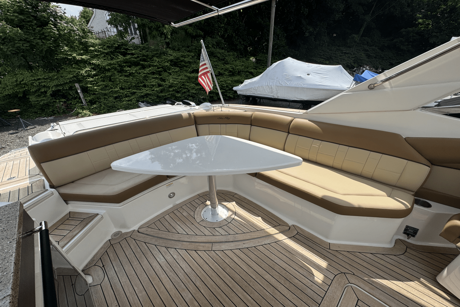 2015 Sea Ray 350 SLX Image Thumbnail #9
