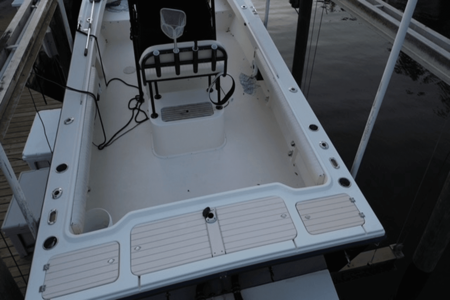 2000 Parker Marine 2501 Image Thumbnail #6
