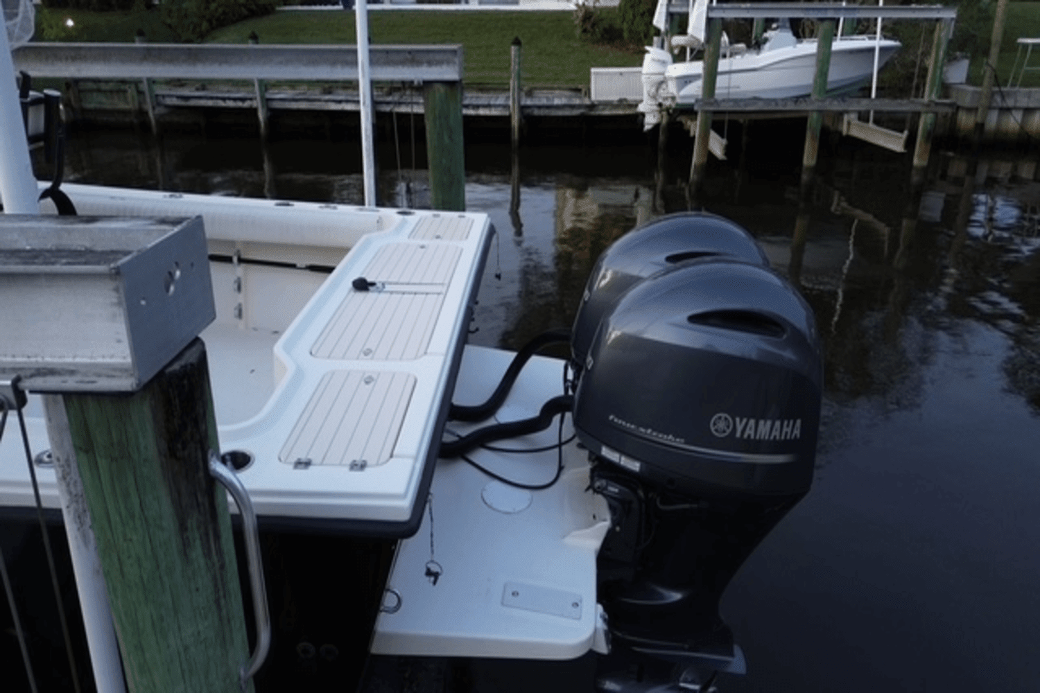 2000 Parker Marine 2501 Image Thumbnail #7