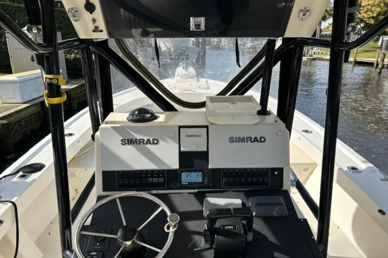 2000 Parker Marine 2501 Image Thumbnail #10