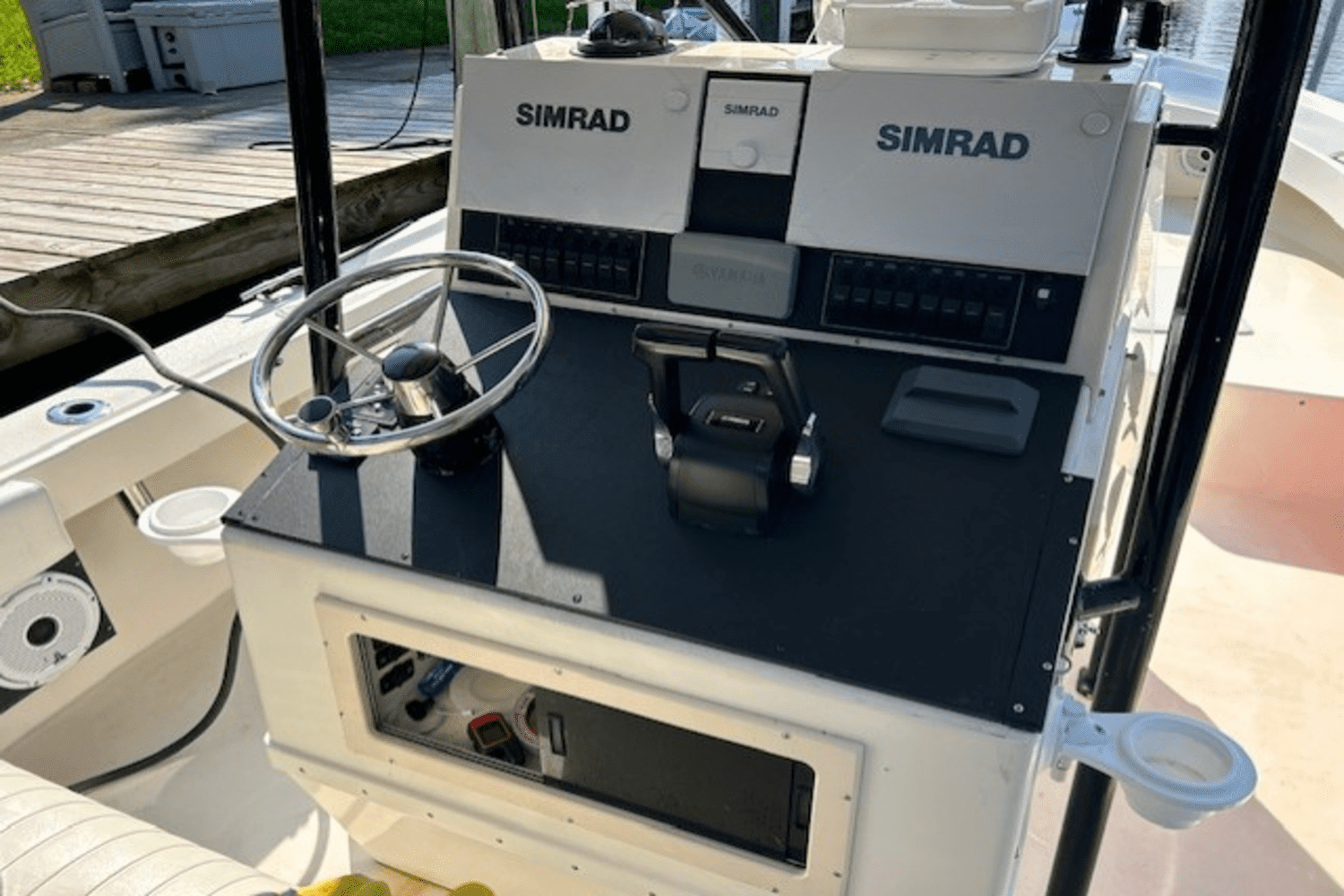 2000 Parker Marine 2501 Image Thumbnail #13