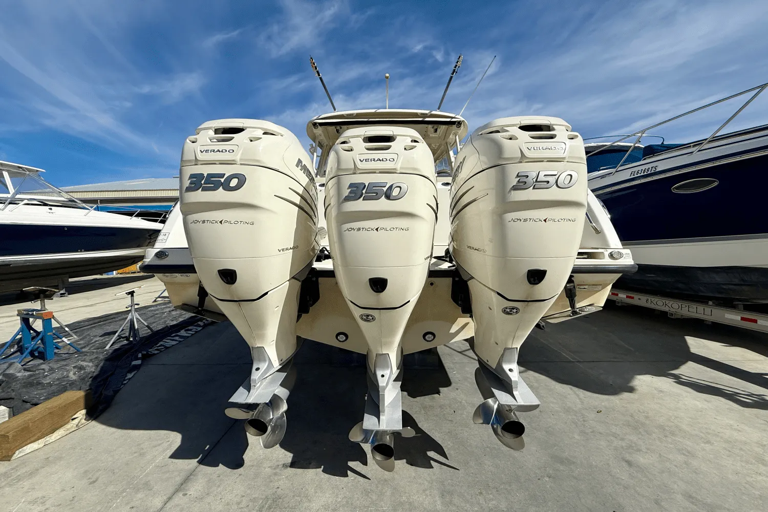 2015 Boston Whaler 345 CONQUEST Image Thumbnail #5