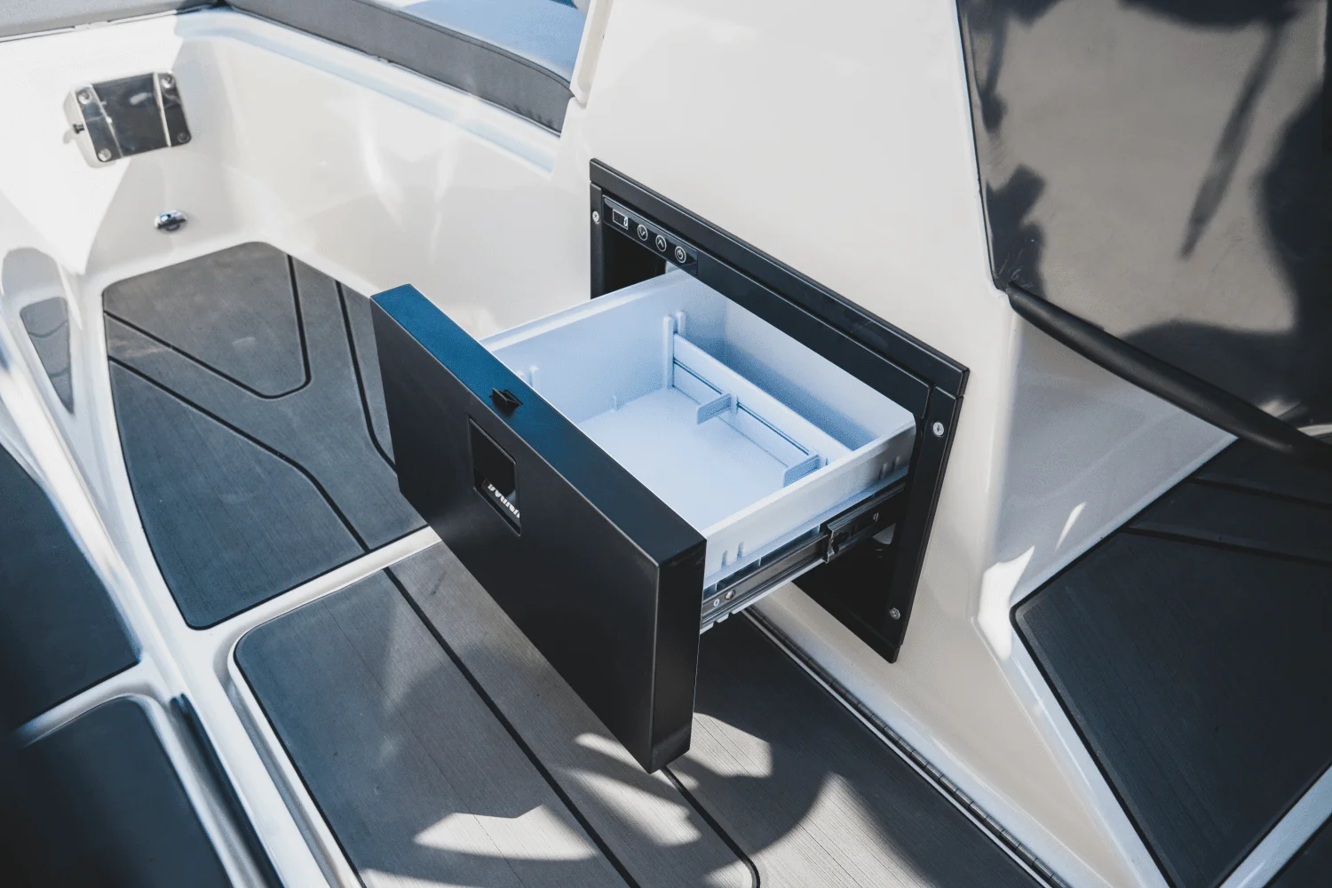 2025 Bayliner V20I Image Thumbnail #6