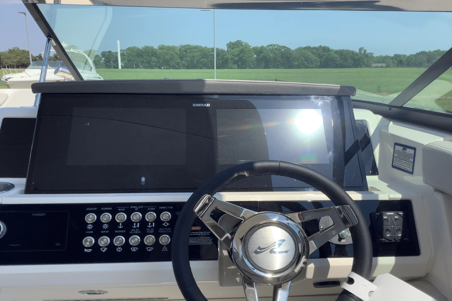 2026 Sea Ray SLX 350 Image Thumbnail #33