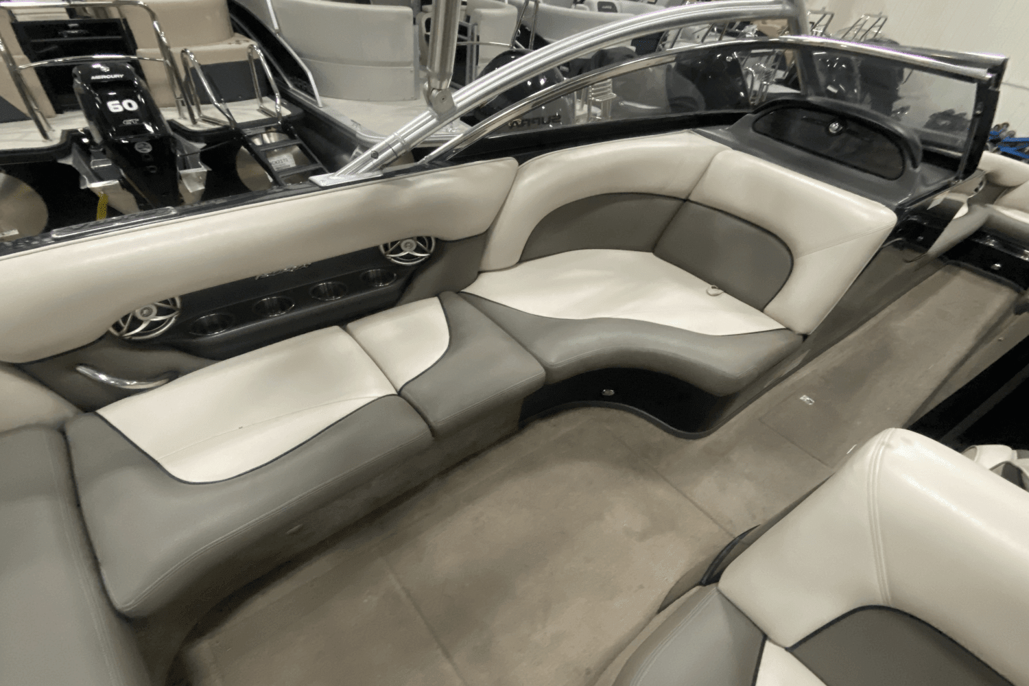 2009 Supra
                                                             24SSV WORLDS EDITION Image Thumbnail #22