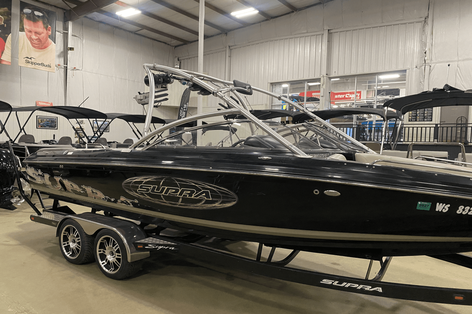 2009 Supra
                                                             24SSV WORLDS EDITION Image Thumbnail #3