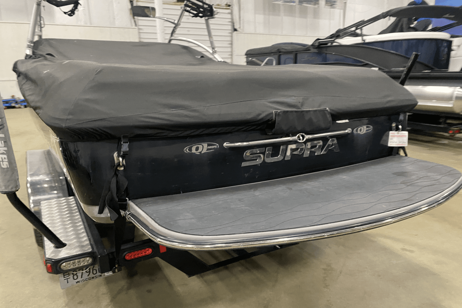 2009 Supra
                                                             24SSV WORLDS EDITION Image Thumbnail #16