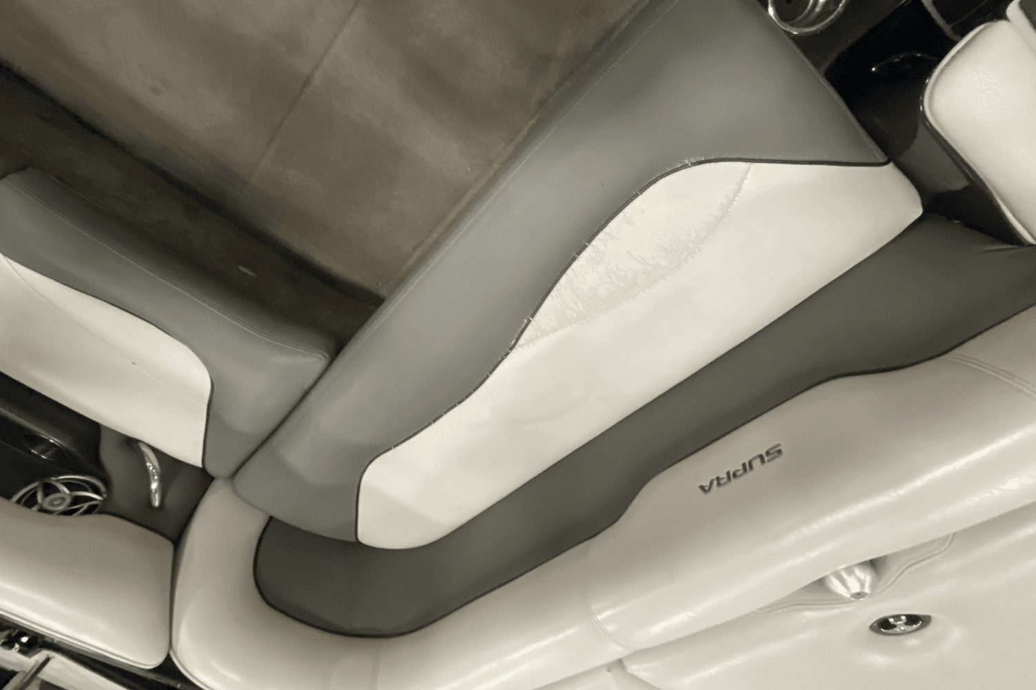 2009 Supra
                                                             24SSV WORLDS EDITION Image Thumbnail #30
