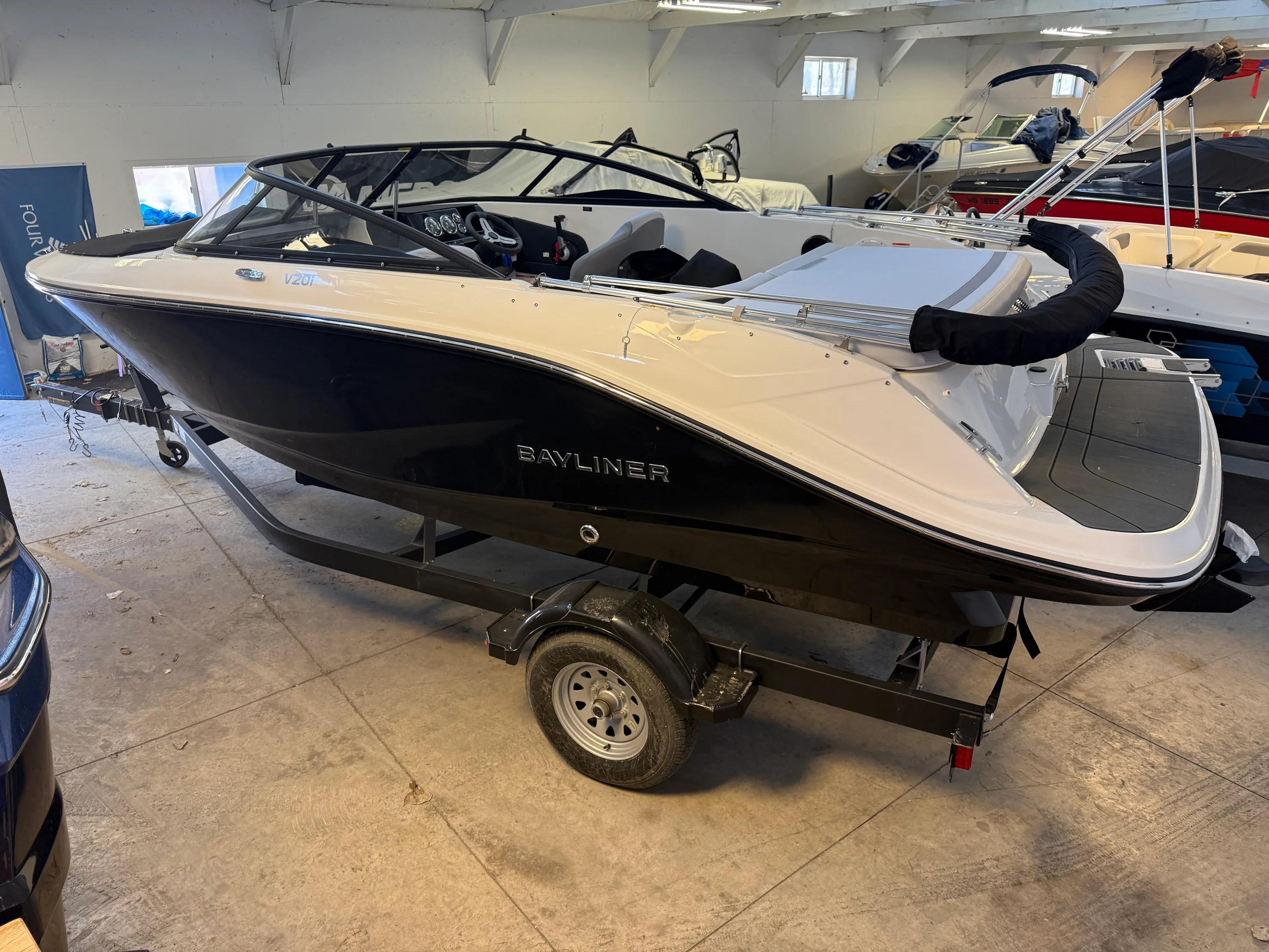 2025 Bayliner V20I Image Thumbnail #0