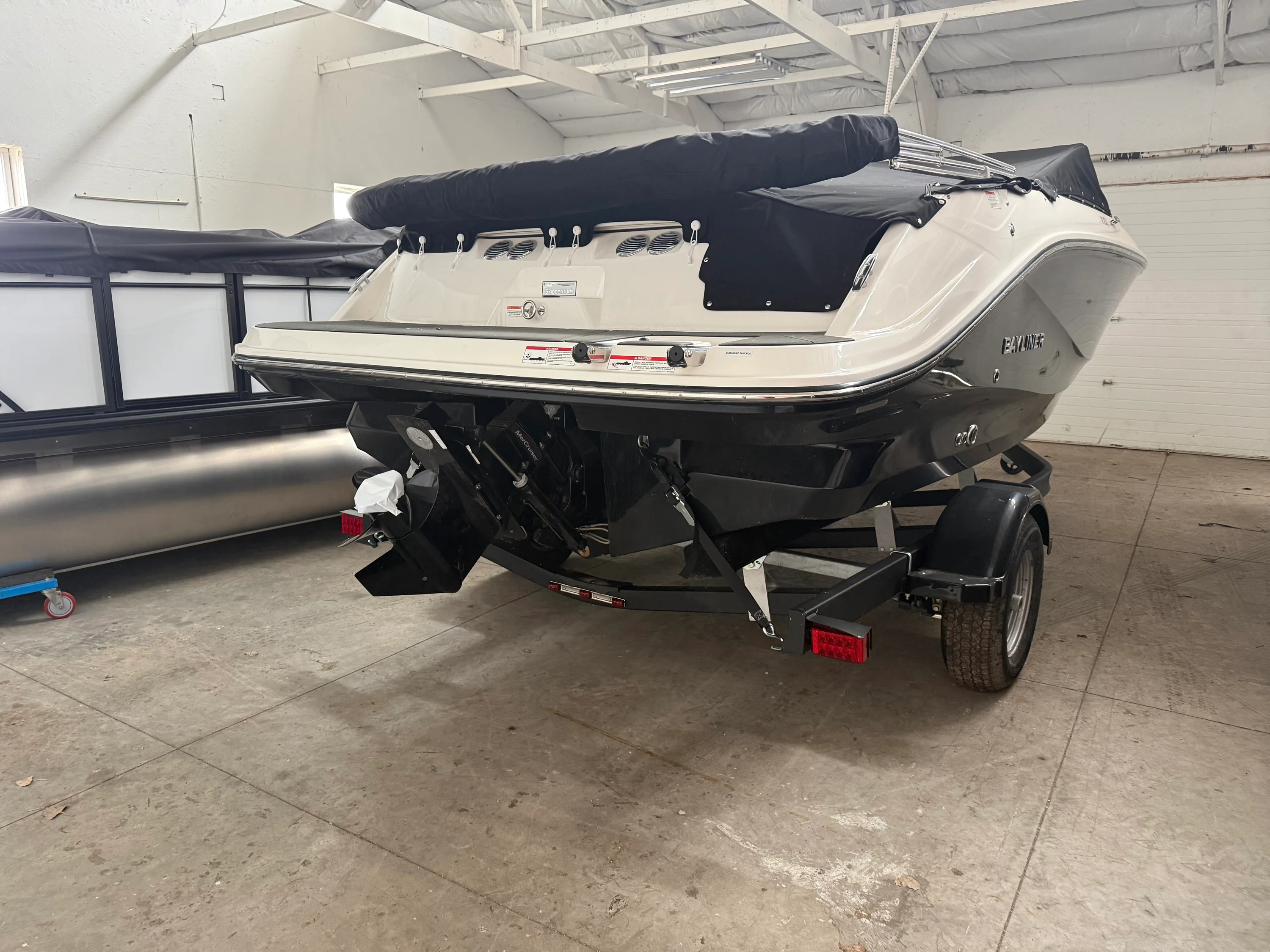2025 Bayliner V20I Image Thumbnail #6