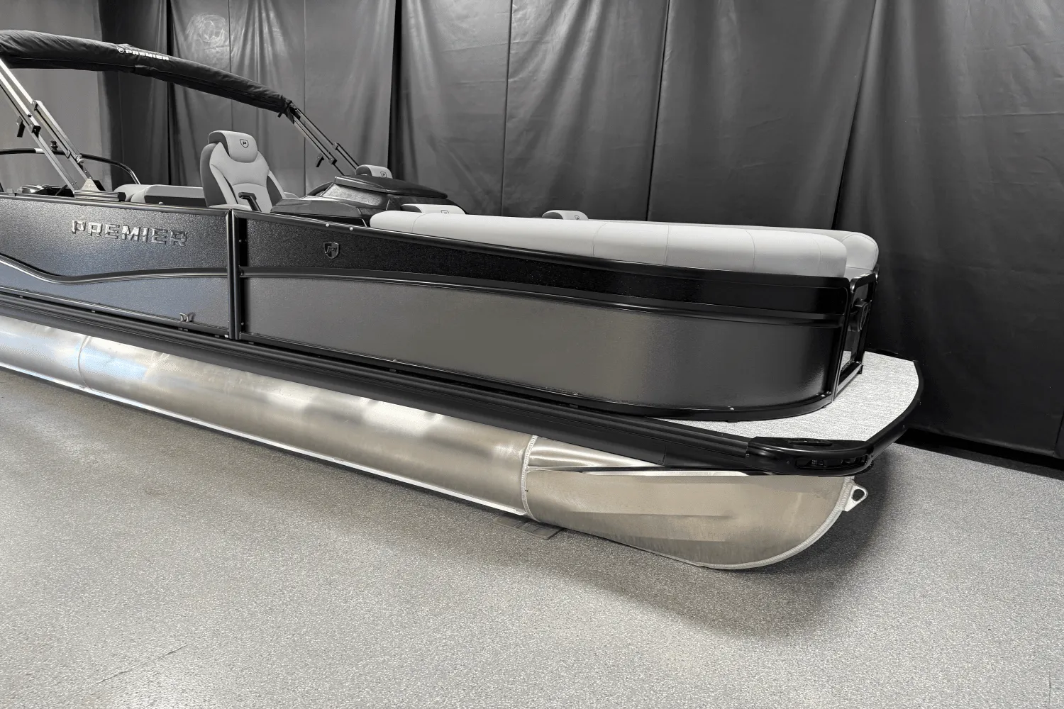 2025 Premier 230 Sunsation Image Thumbnail #4