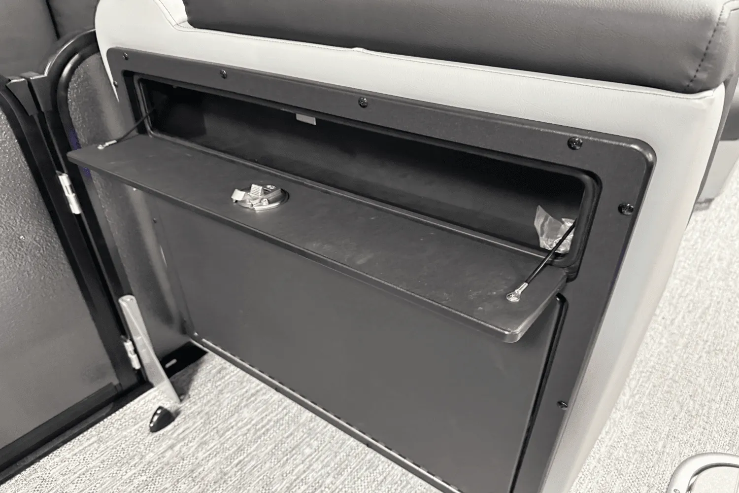 2025 Premier 230 Sunsation Image Thumbnail #63