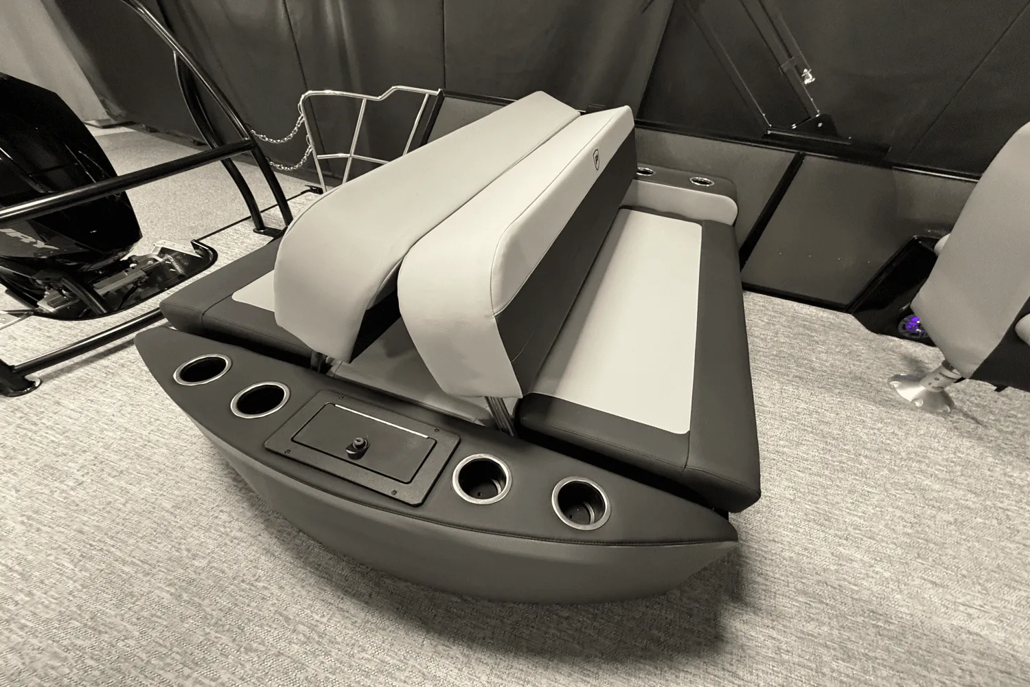 2025 Premier 230 Sunsation Image Thumbnail #33