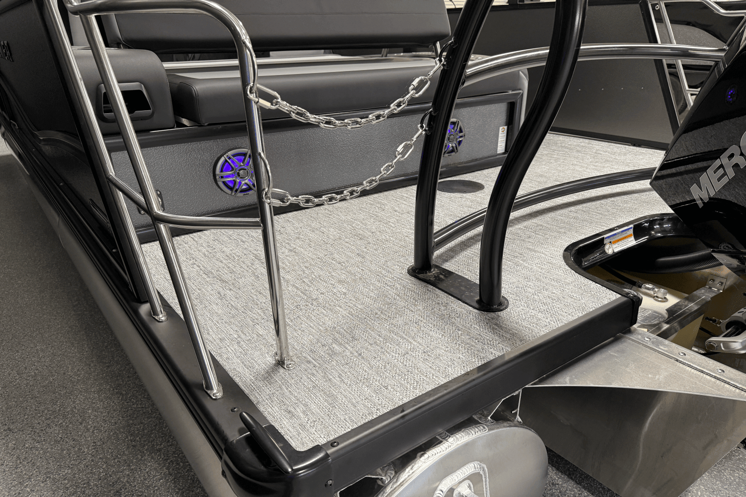 2025 Premier 230 Sunsation Image Thumbnail #25