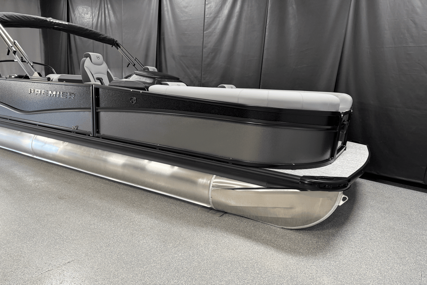2025 Premier 230 Sunsation Image Thumbnail #4