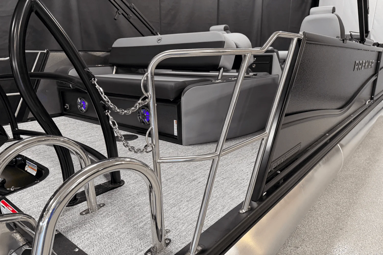 2025 Premier 230 Sunsation Image Thumbnail #17