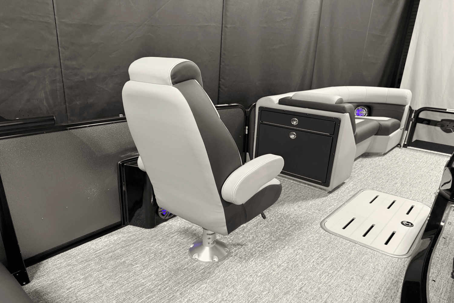 2025 Premier 230 Sunsation Image Thumbnail #38