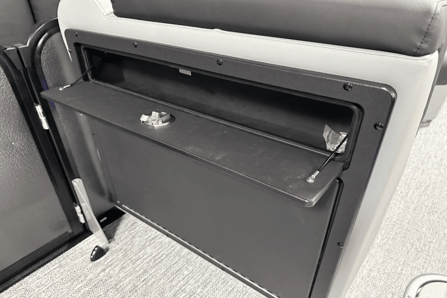 2025 Premier 230 Sunsation Image Thumbnail #63