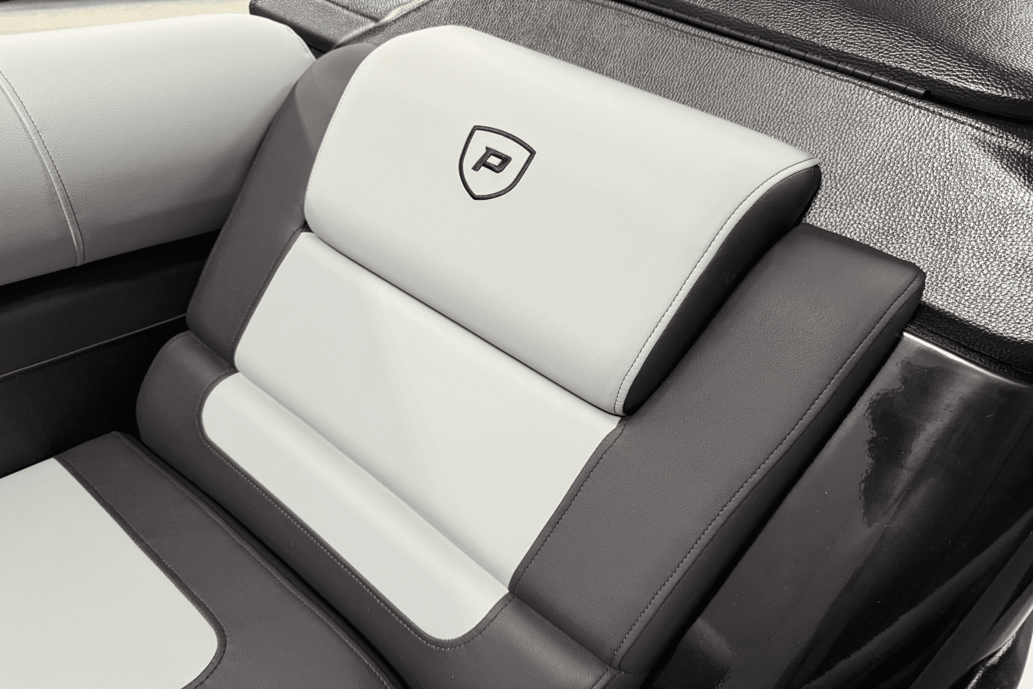 2025 Premier 230 Sunsation Image Thumbnail #77