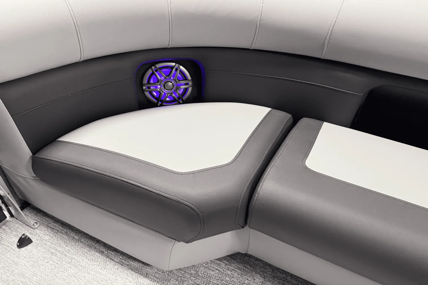 2025 Premier 230 Sunsation Image Thumbnail #74