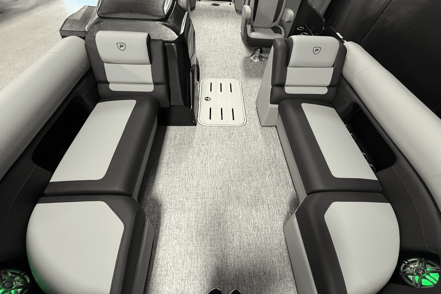 2025 Premier 230 Sunsation Image Thumbnail #17
