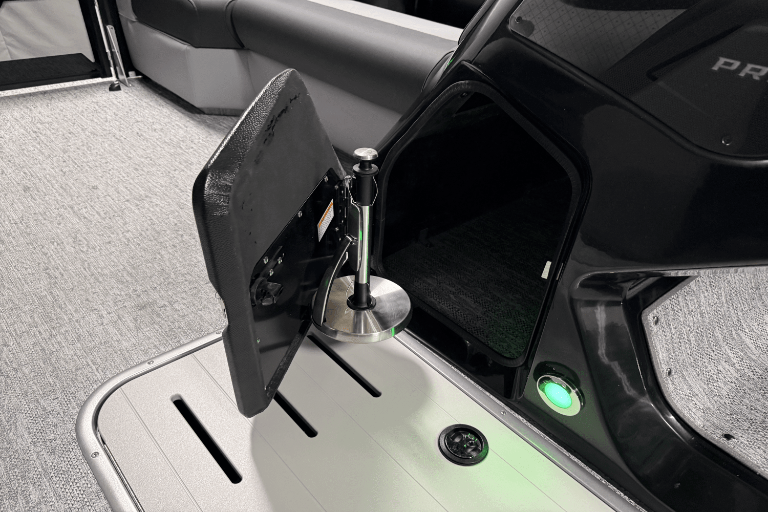 2025 Premier 230 Sunsation Image Thumbnail #33