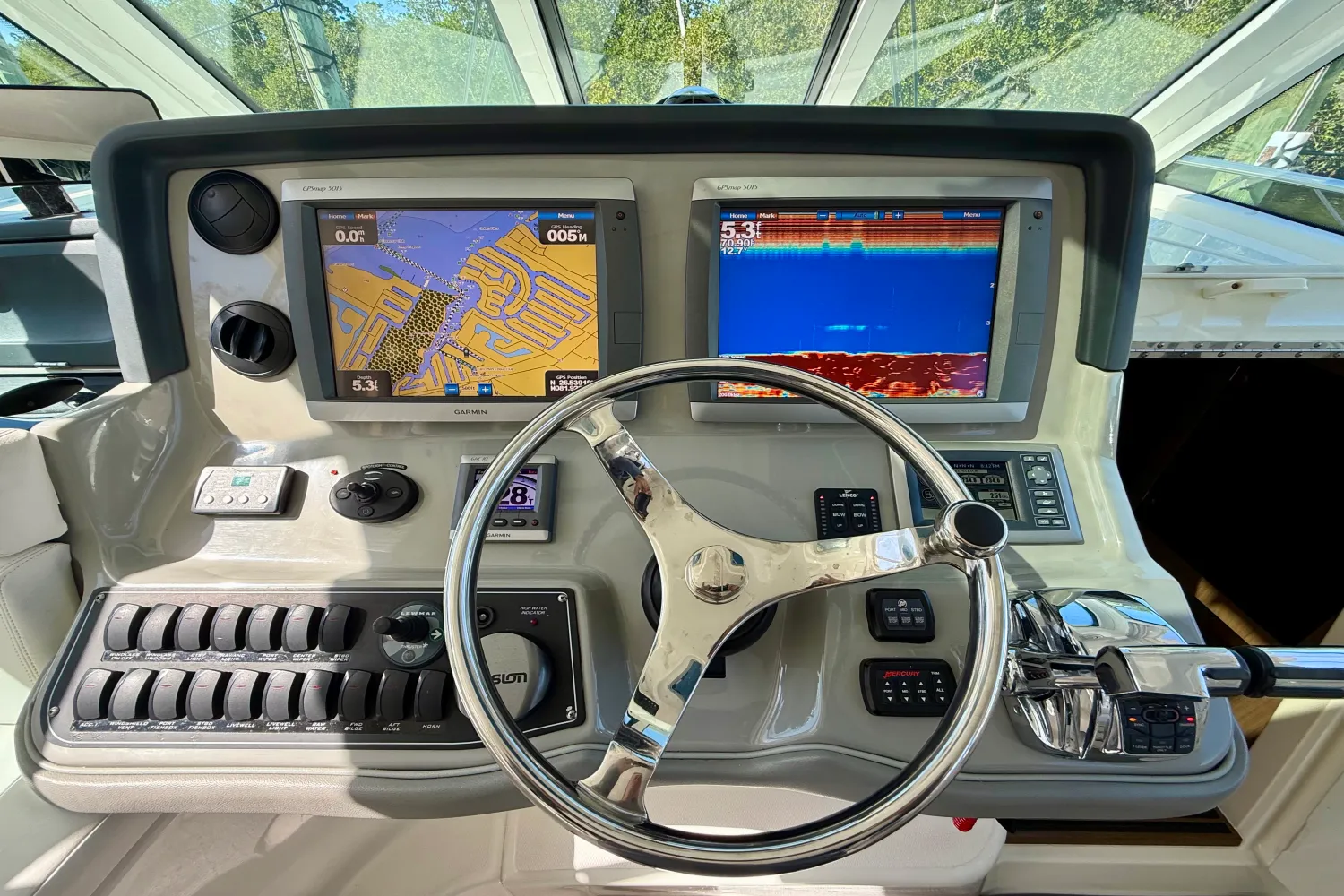 2013 Boston Whaler 345 CONQUEST Image Thumbnail #36