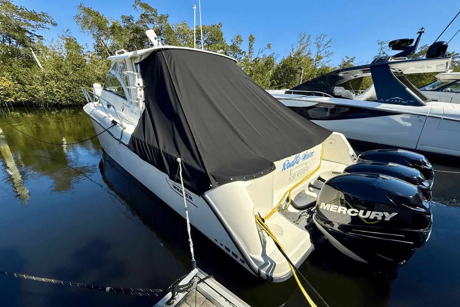 2013 Boston Whaler 345 CONQUEST Image Thumbnail #5