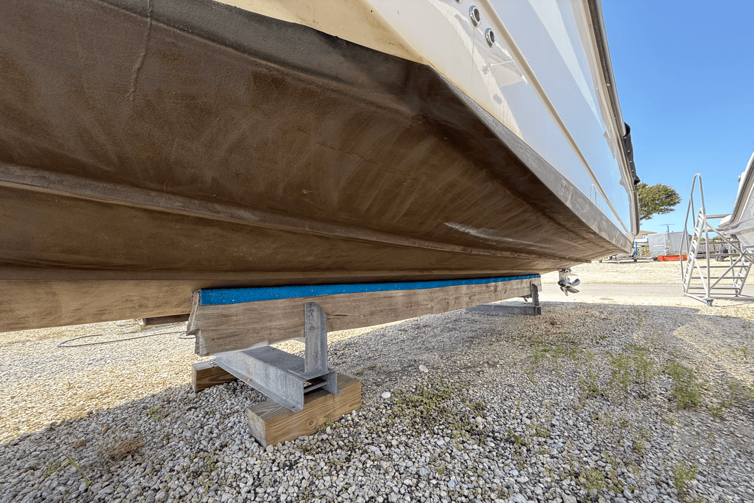 2013 Boston Whaler 345 CONQUEST Image Thumbnail #15