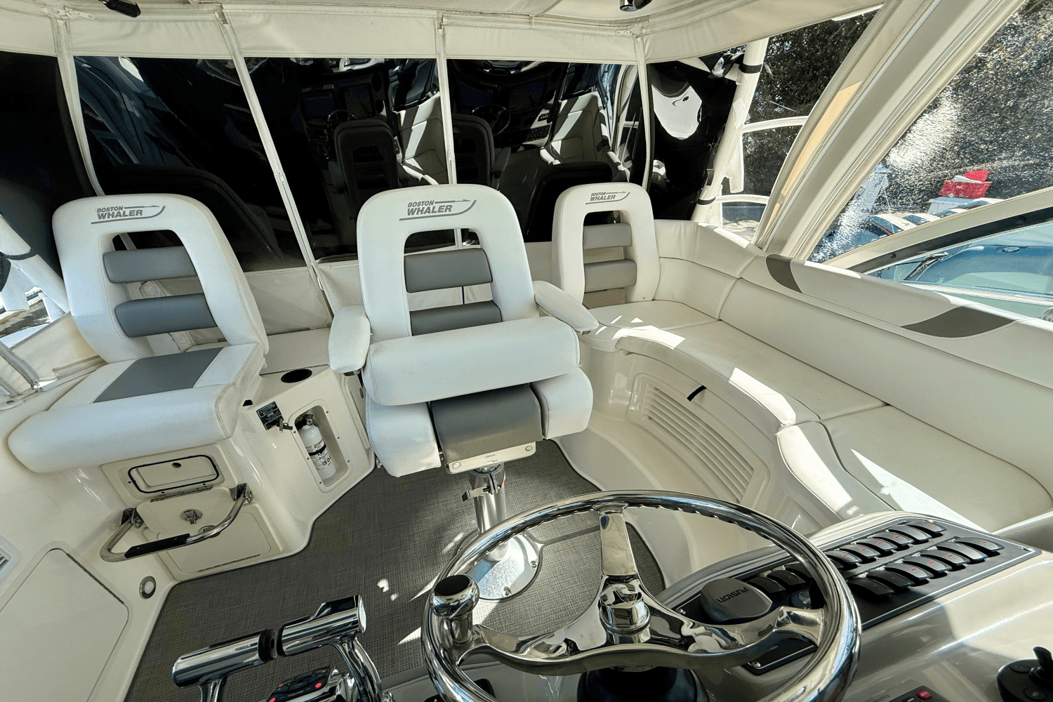 2013 Boston Whaler 345 CONQUEST Image Thumbnail #31