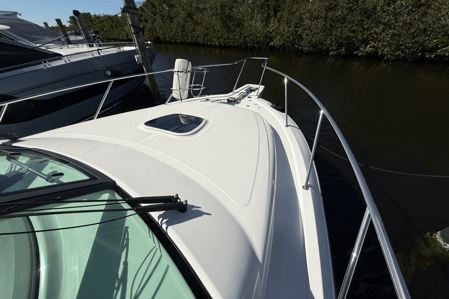 2013 Boston Whaler 345 CONQUEST Image Thumbnail #12