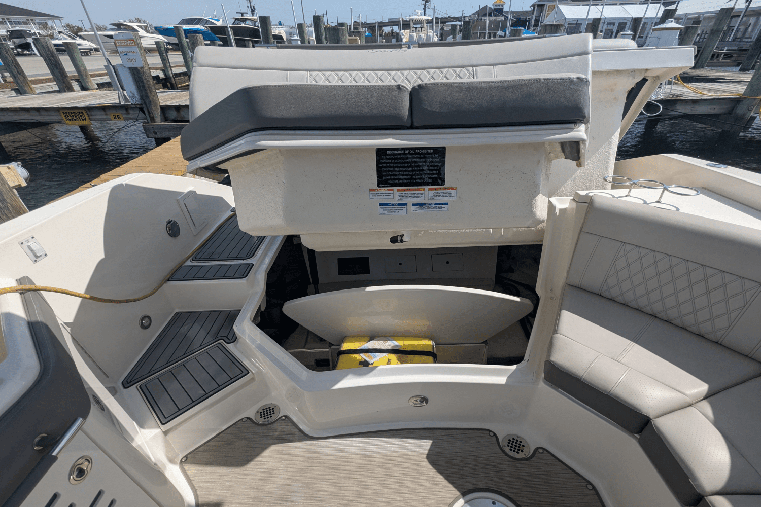 2021 Sea Ray 310 SLX OUTBOARD Image Thumbnail #23