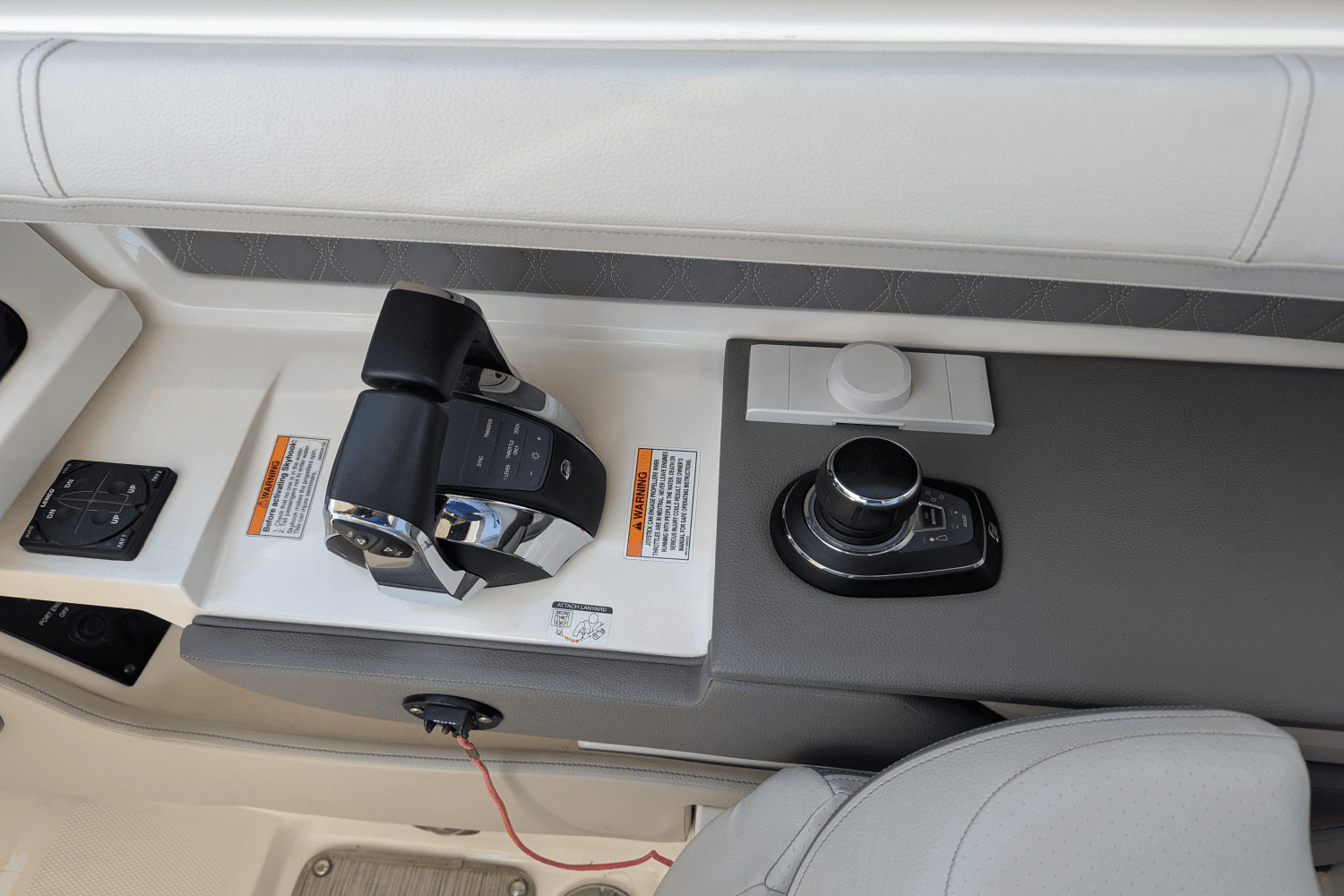 2021 Sea Ray 310 SLX OUTBOARD Image Thumbnail #20