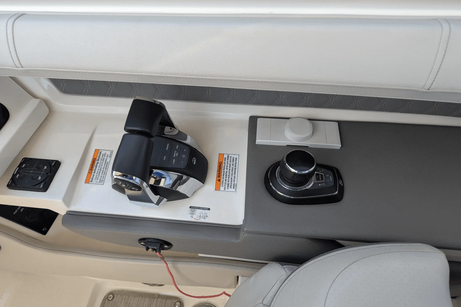 2021 Sea Ray 310 SLX OUTBOARD Image Thumbnail #20